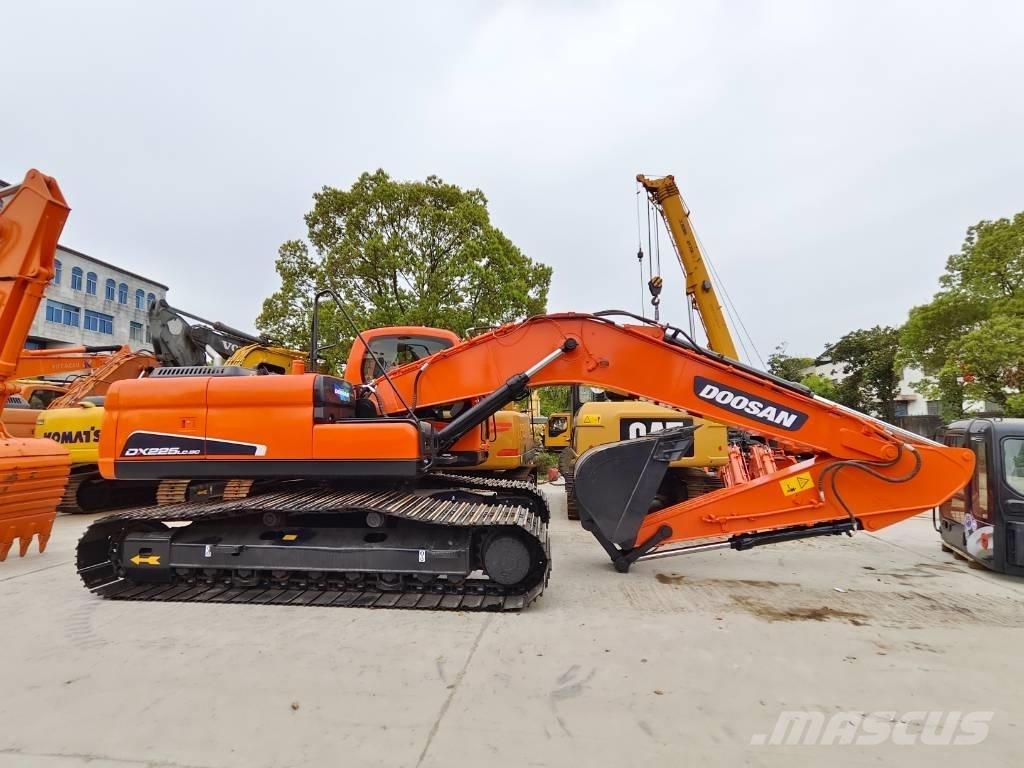 Doosan DX 225 LC-9C Crawler excavators