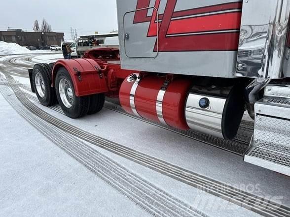 Peterbilt 389 Tractor Units