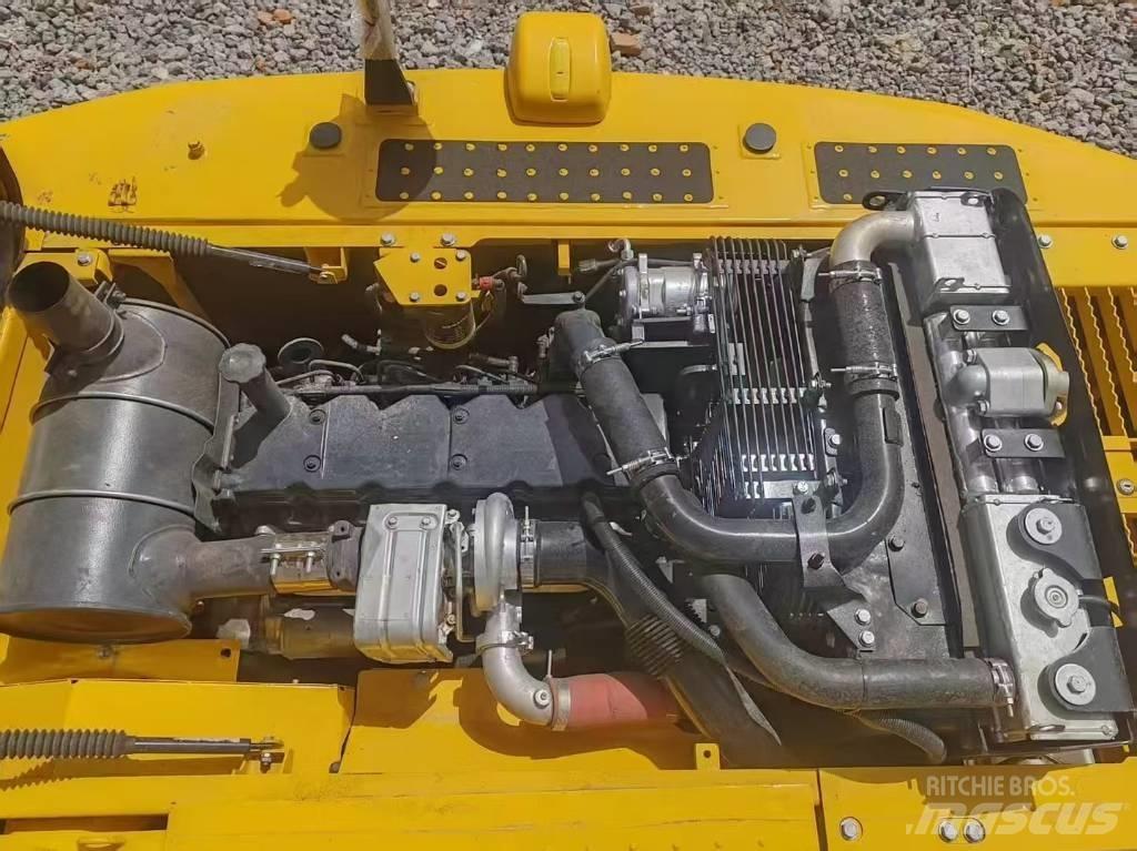 Komatsu 200-8 Crawler excavators