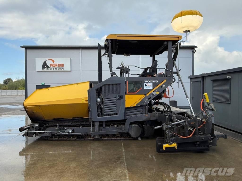 Volvo P 7820 D Asphalt pavers