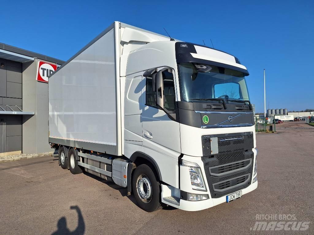 Volvo FH 500 Box body trucks