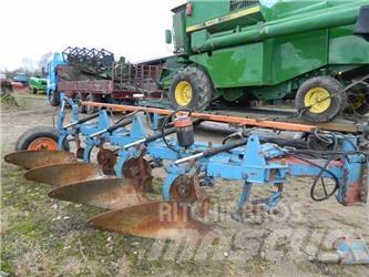 Överum 4 Conventional ploughs