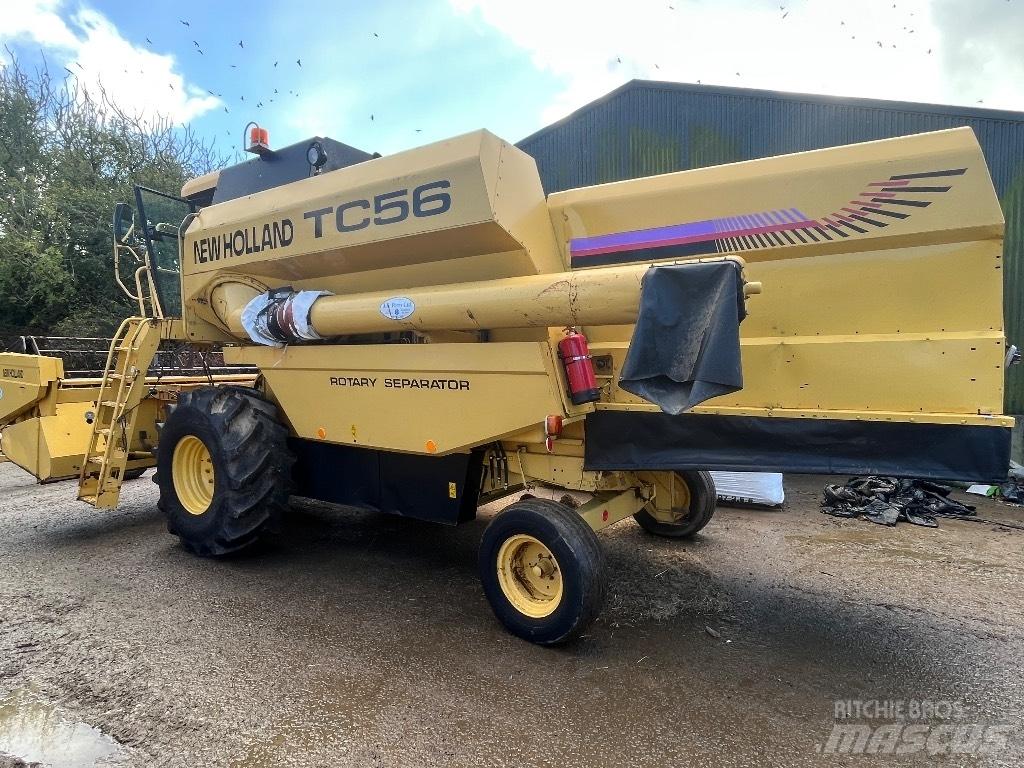New Holland TC 56 H Combine harvesters
