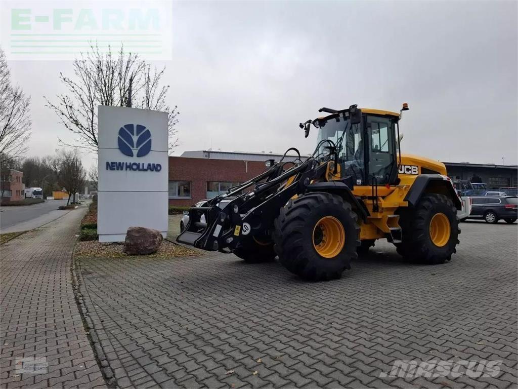 JCB 427 agri Mini excavators < 7t (Mini diggers)