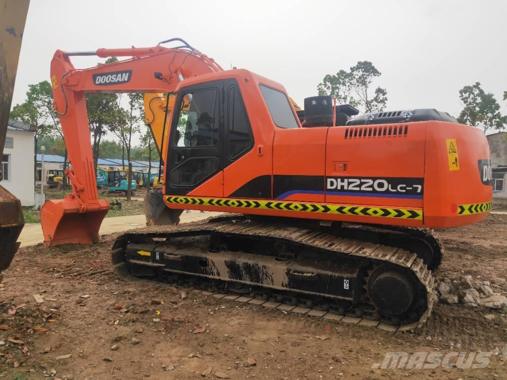 Doosan DH220LC-7 Crawler excavators