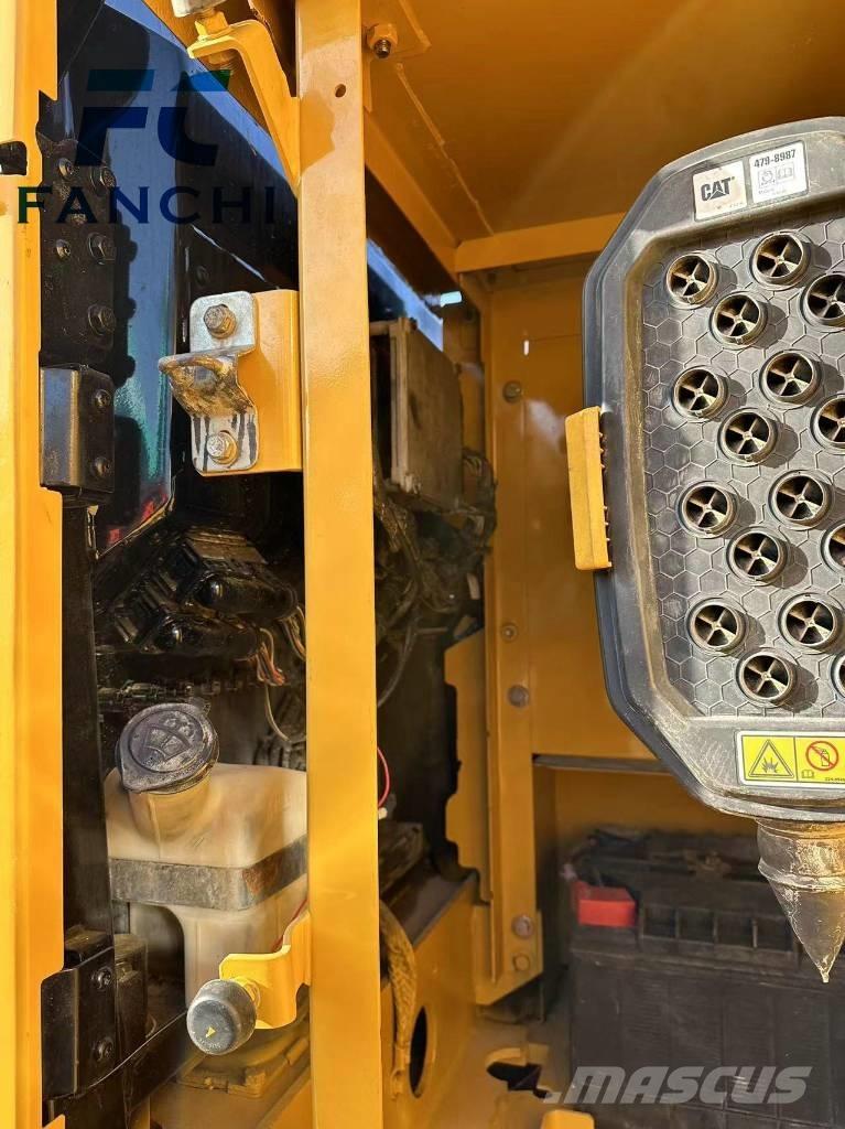 CAT 320 GC Crawler excavators