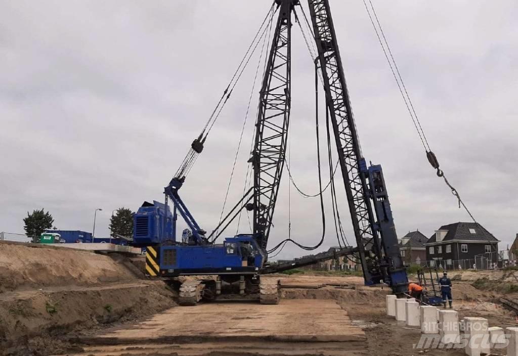 Hitachi KH300-3 PD Tracked cranes