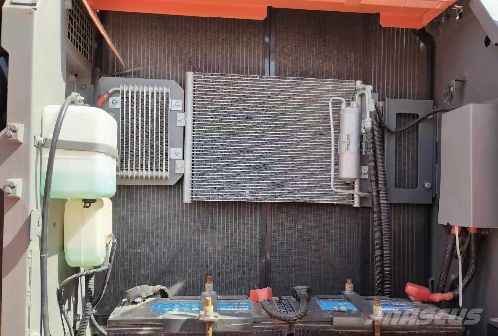 Hitachi ZX 240 Crawler excavators