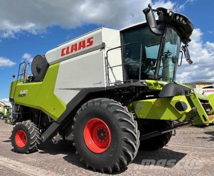 CLAAS TRION 640 Combine harvesters