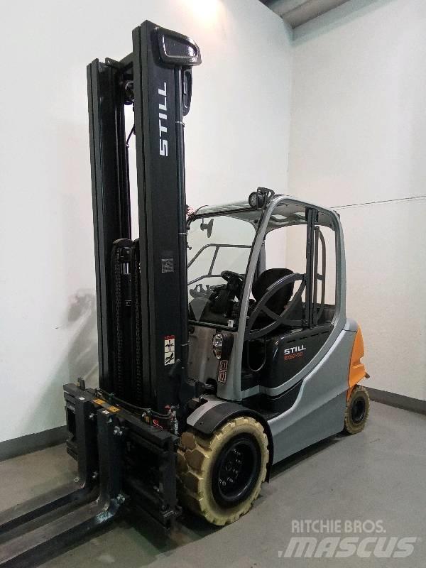 Still RX 60-50 Electric forklift trucks