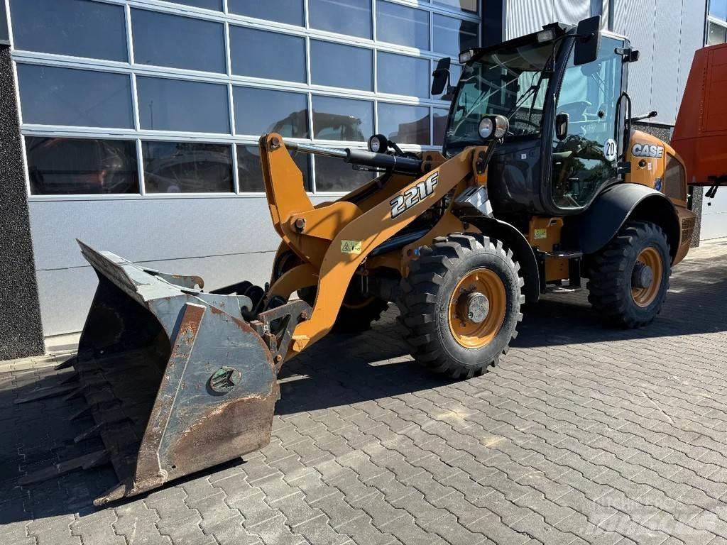 CASE 221F Wheel loaders