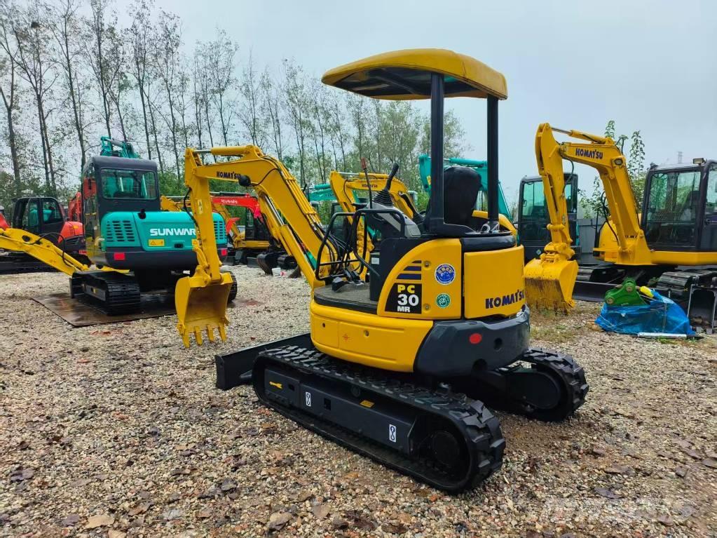 Komatsu PC 30 Mini excavators < 7t (Mini diggers)