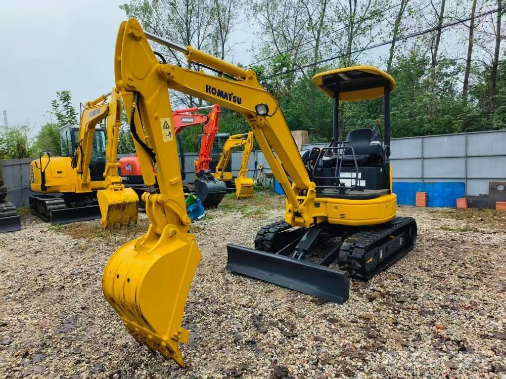 Komatsu PC 30 Mini excavators < 7t (Mini diggers)