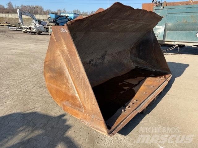 Doosan DL 400 Buckets