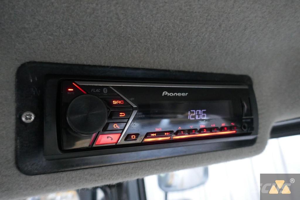 CAT CS64B Single drum rollers