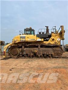 Komatsu D 575 A-3 Crawler dozers