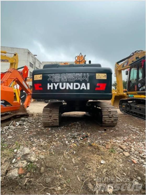 Hyundai 220LC-9S Crawler excavators