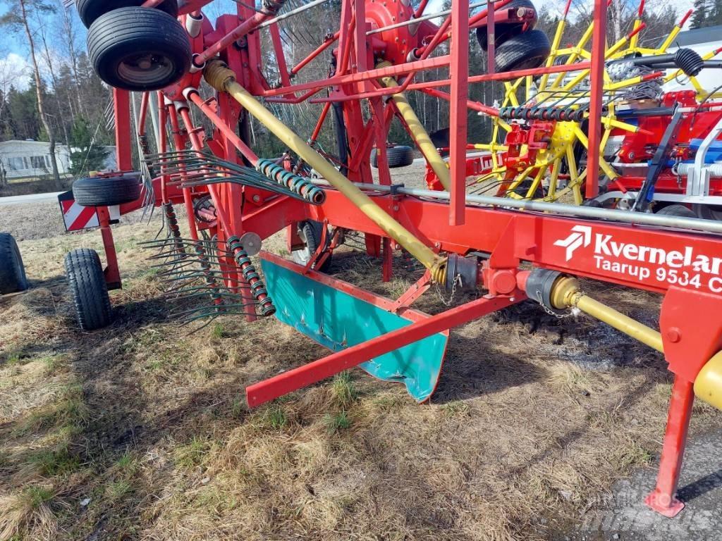 Kverneland 9584C Windrowers