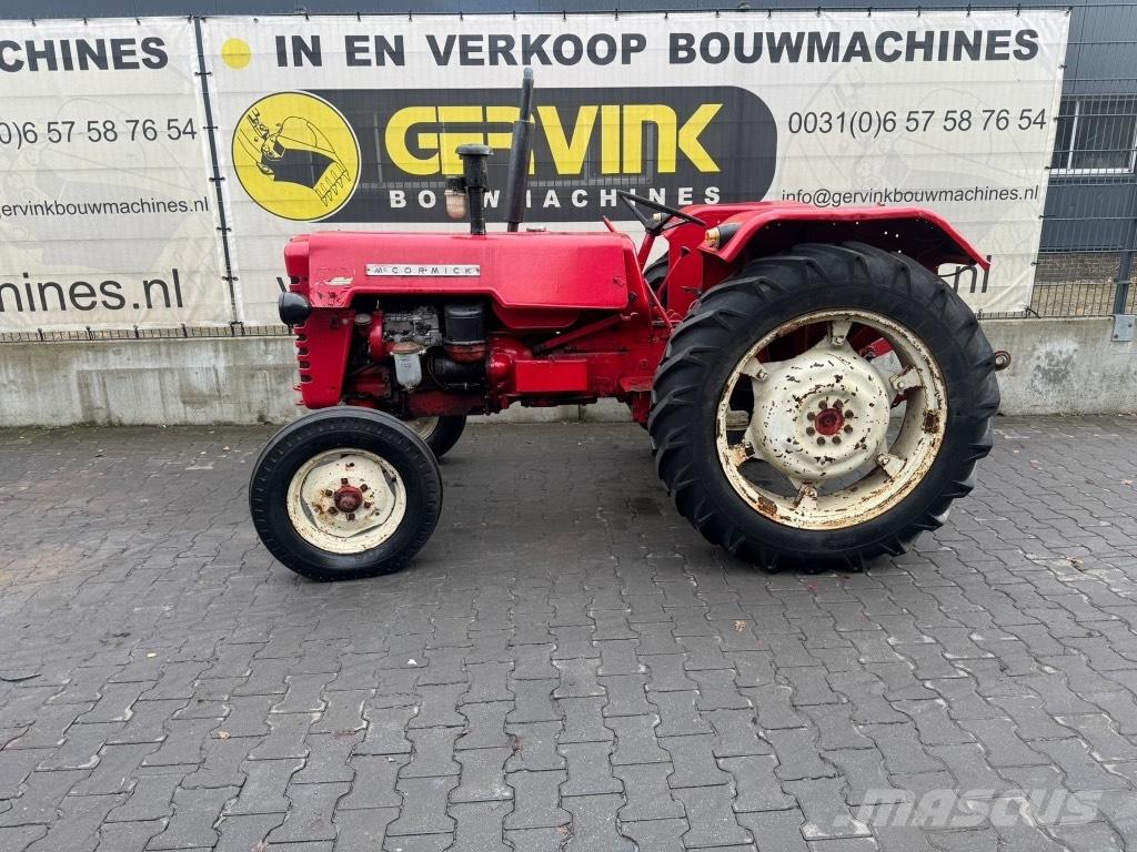 McCormick Oltimer Tractors
