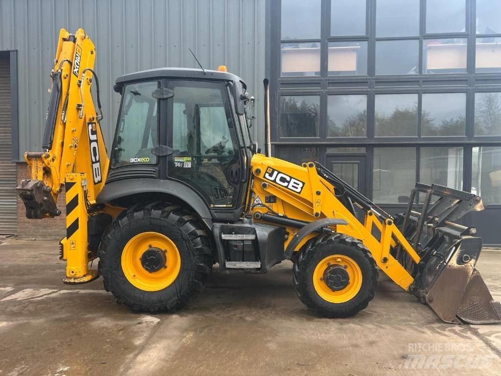 JCB 3 CX Backhoe loaders