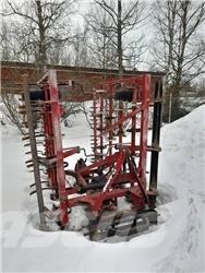 Patu 42 Harrows