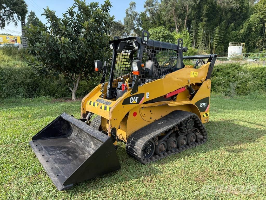 CAT 257 B Crawler loaders