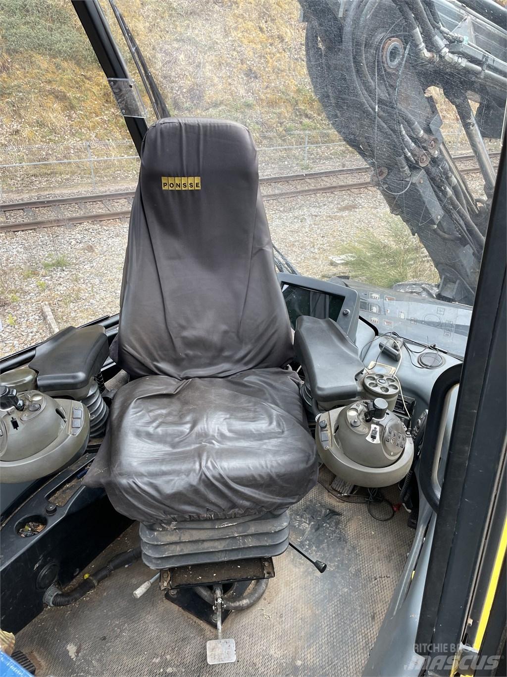 Ponsse Ergo 6W Harvesters