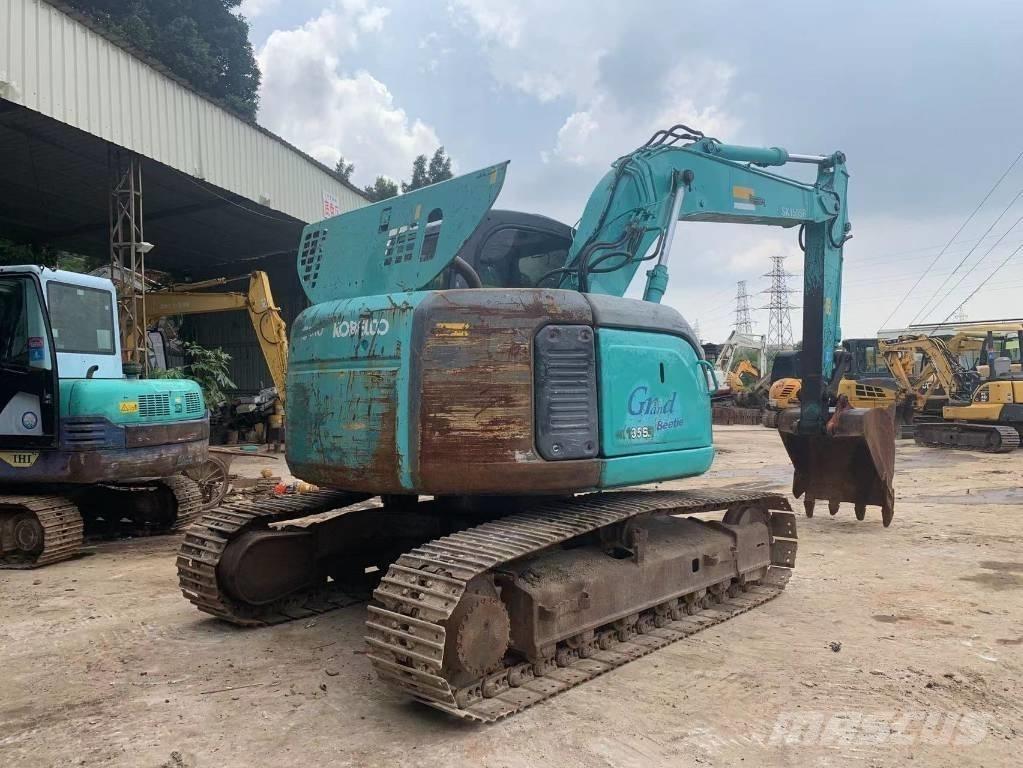 Kobelco SK 135 Crawler excavators