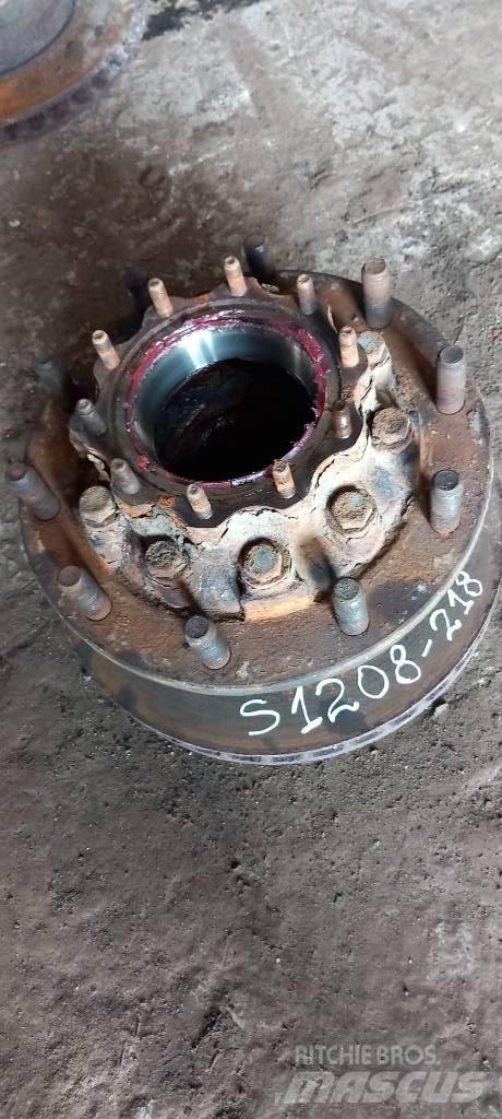 Scania 94 D.   1382884 Axles