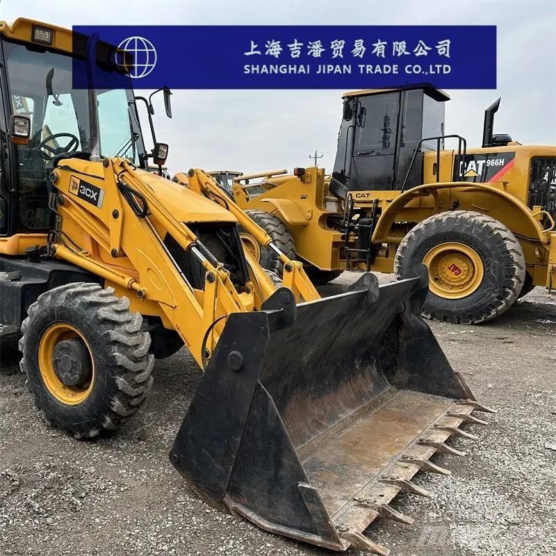 JCB 3 CX Backhoe loaders