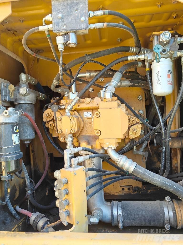 CAT 320 EL Crawler excavators