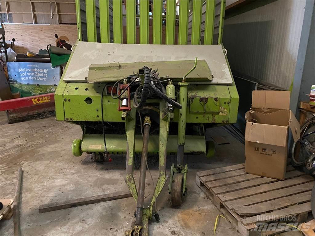 CLAAS Sprint 335 P Self loading trailers