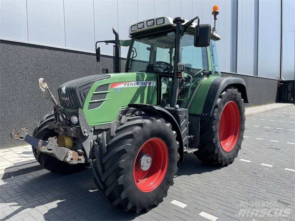 Fendt 312 Vario Tractors