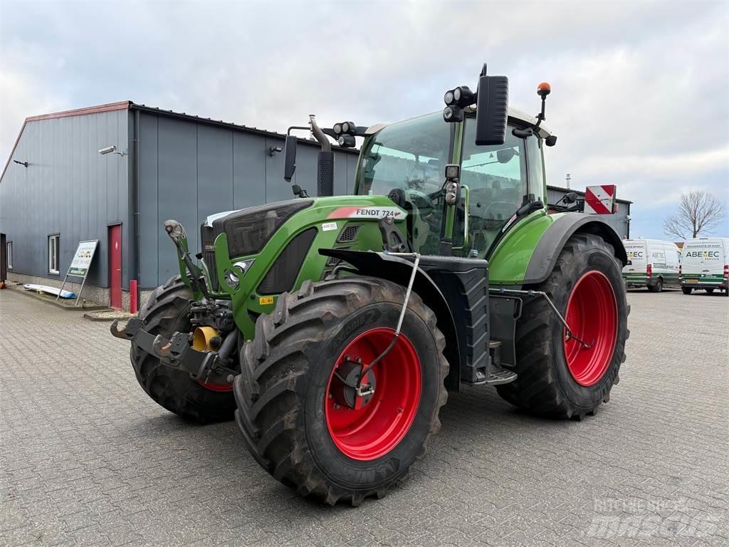 Fendt 724 S4 Tractors