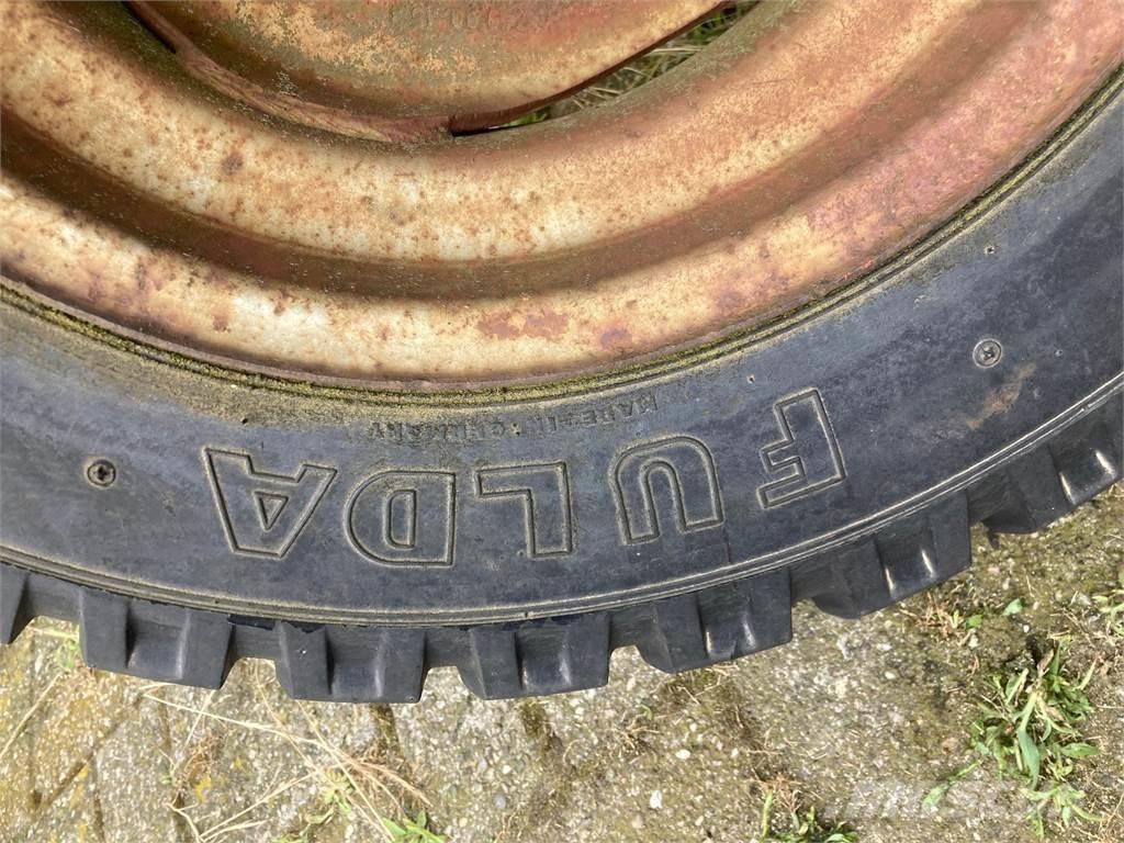 Fulda 10.0/75-15.3 Tyres, wheels and rims