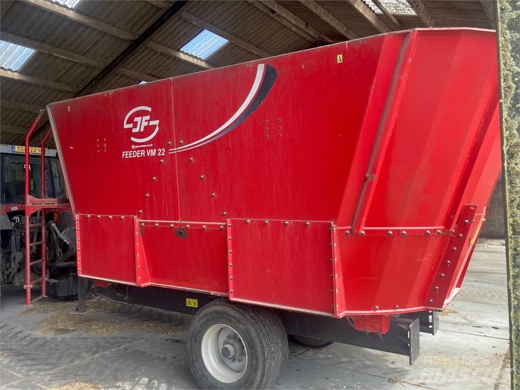 JF Kverneland 20m3 Mixer feeders