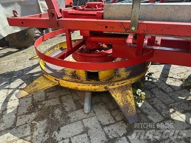  Kuilverdeler Silo unloading equipment