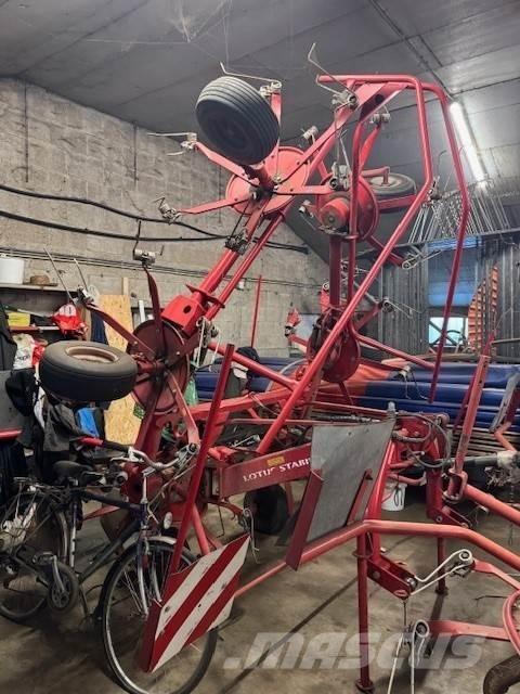 Lely Lotus 675 Rakes and tedders