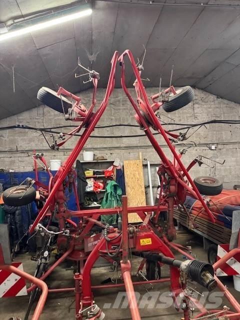 Lely Lotus 675 Rakes and tedders