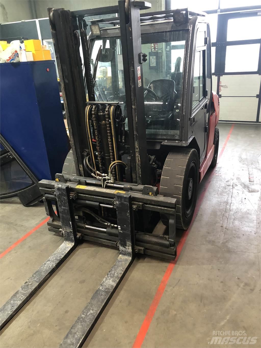 Manitou MSI35T Rough terrain trucks