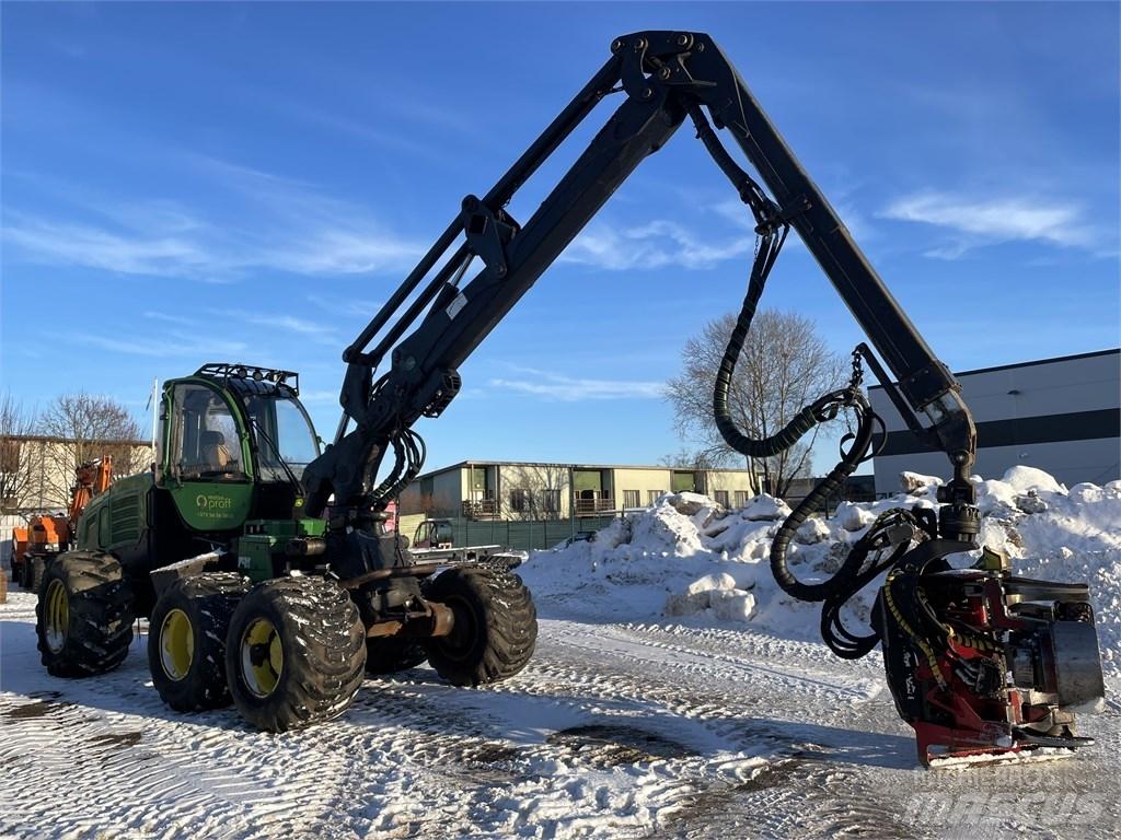 John Deere 1270E Harvesters