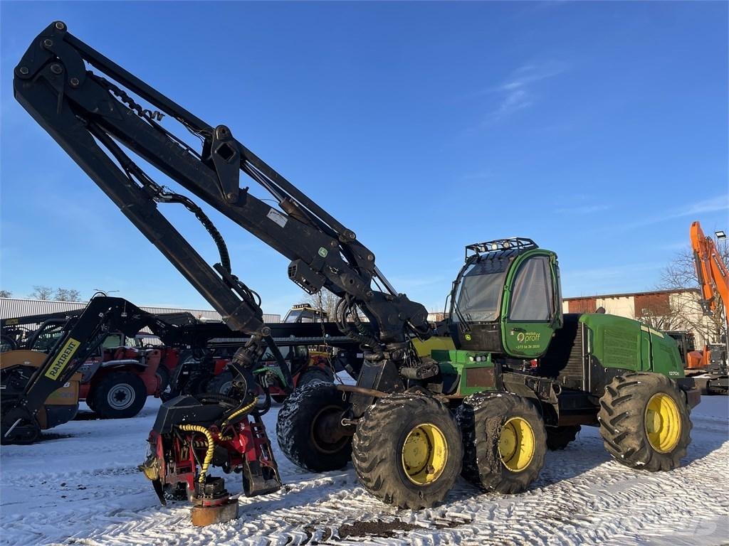 John Deere 1270E Harvesters