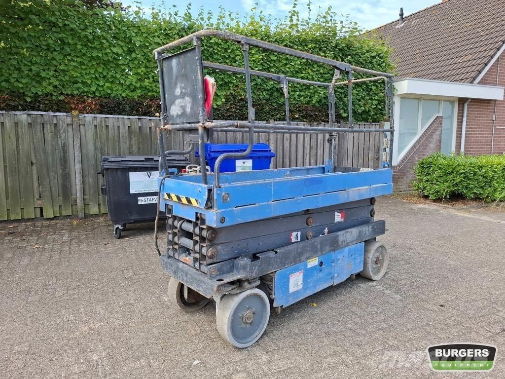 Aichi SV06CNL Scissor lifts