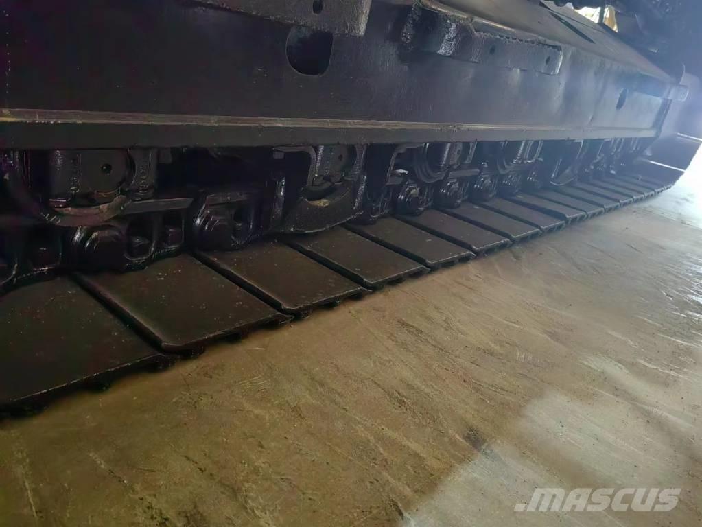 CAT 320 Crawler excavators