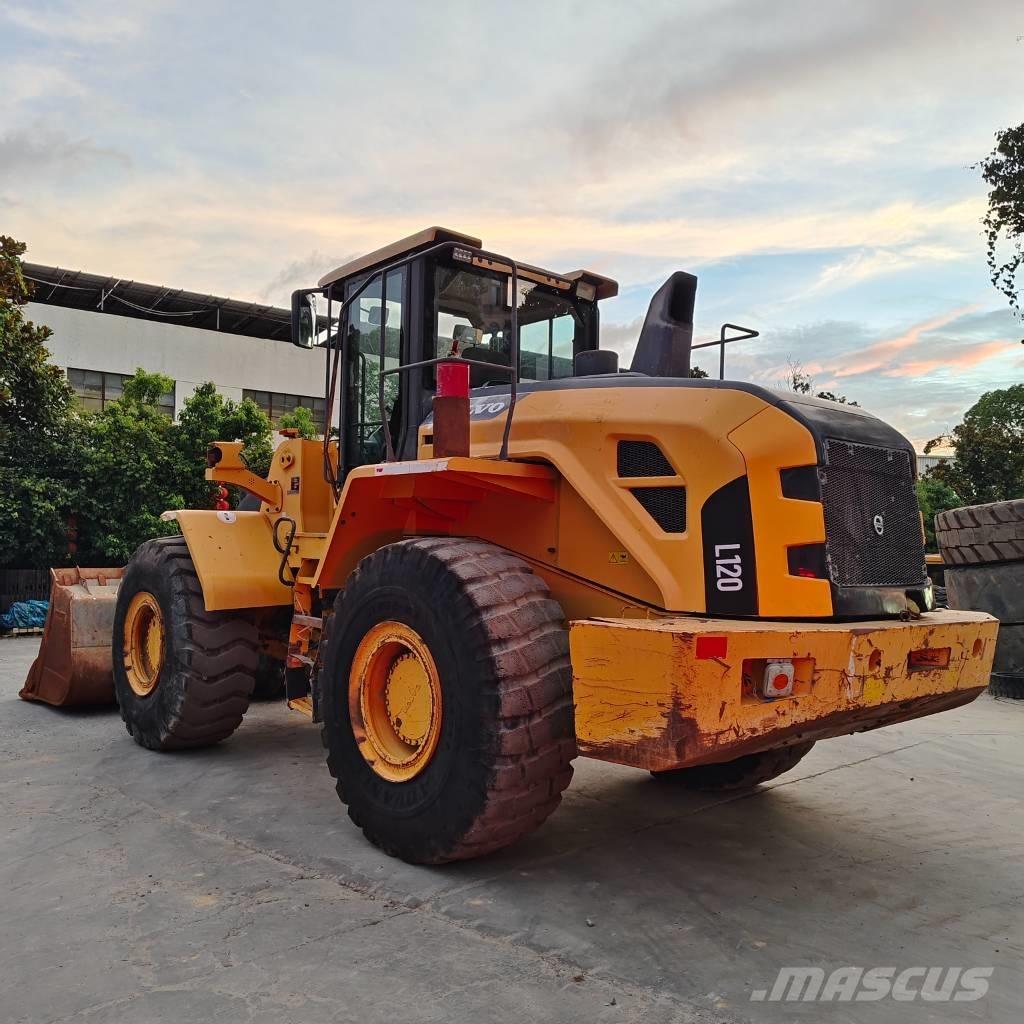 Volvo L 120 E Wheel loaders