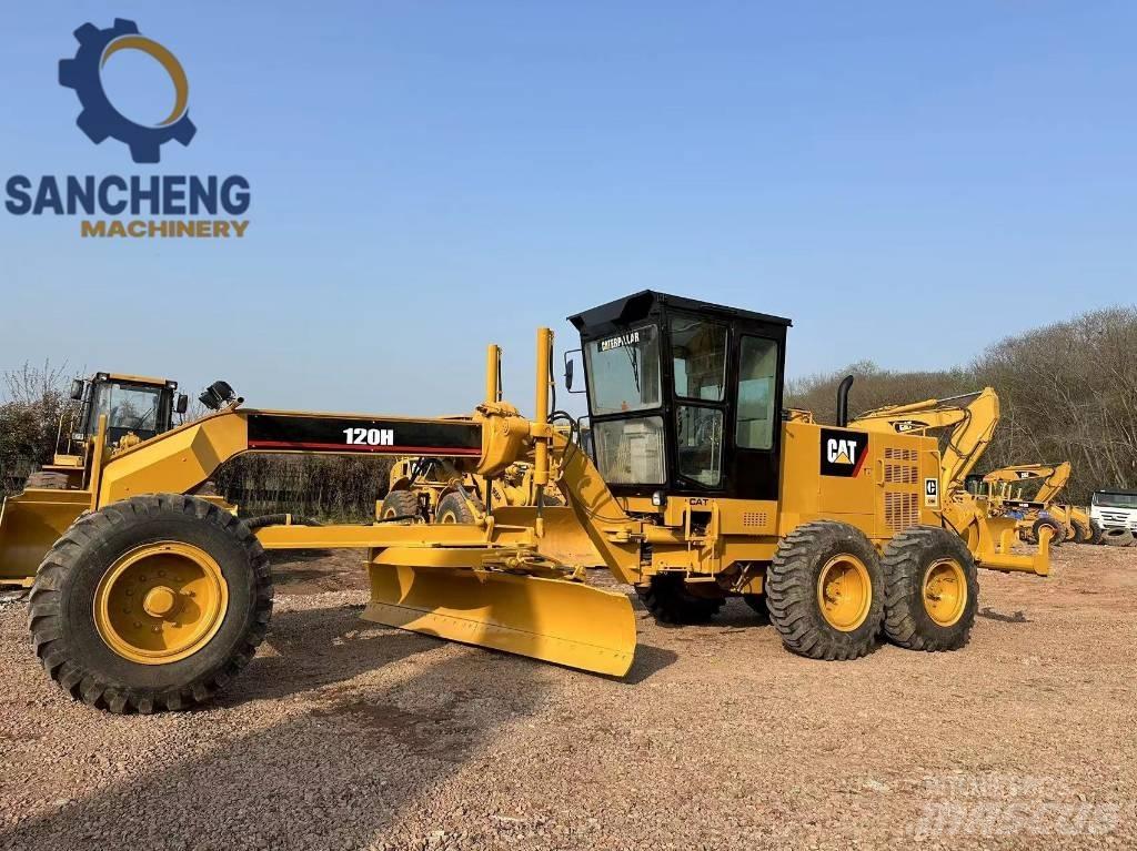 CAT 120H Graders