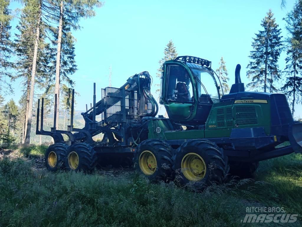 John Deere 1510 G Forwarders