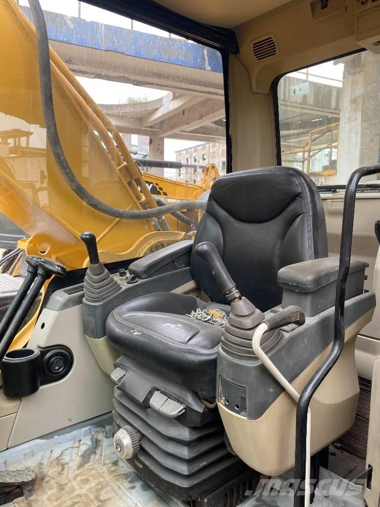 CAT 330 D Crawler excavators