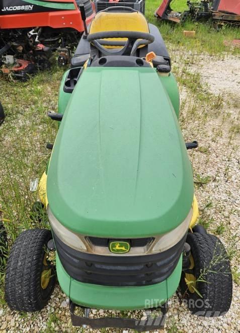 John Deere X 300 R Riding mowers