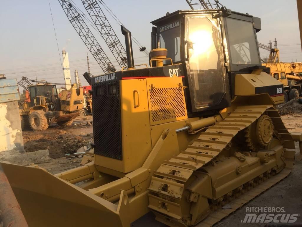CAT D5N Crawler dozers